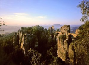 Bastei und Felsenburg NeurathenFoto: DMG/Dittrich
